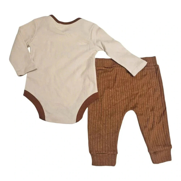 0-3M Lover Boy Baby Boy 2 Piece Bodysuit with Pants - Picture 2 of 6